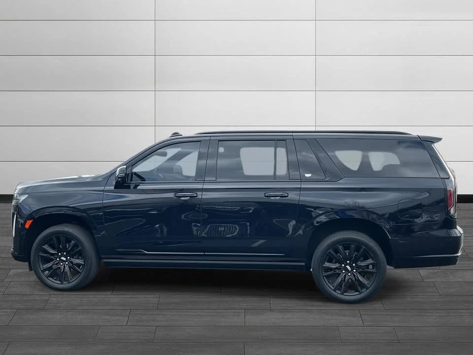 2022 Cadillac Escalade 5th Gen - Image 2 of 18