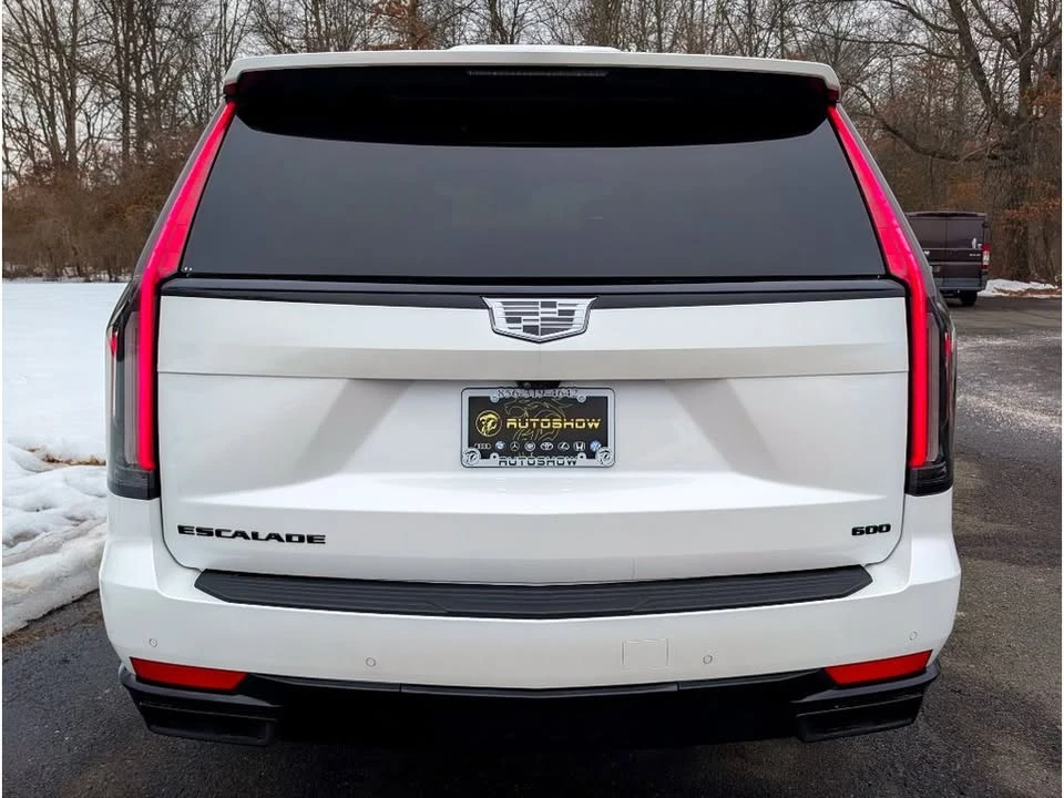 2022 Cadillac Escalade 5th Gen - Image 7 of 20