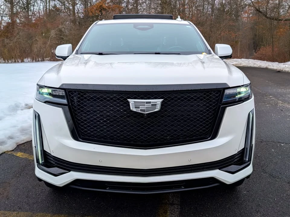 2022 Cadillac Escalade 5th Gen - Image 3 of 20