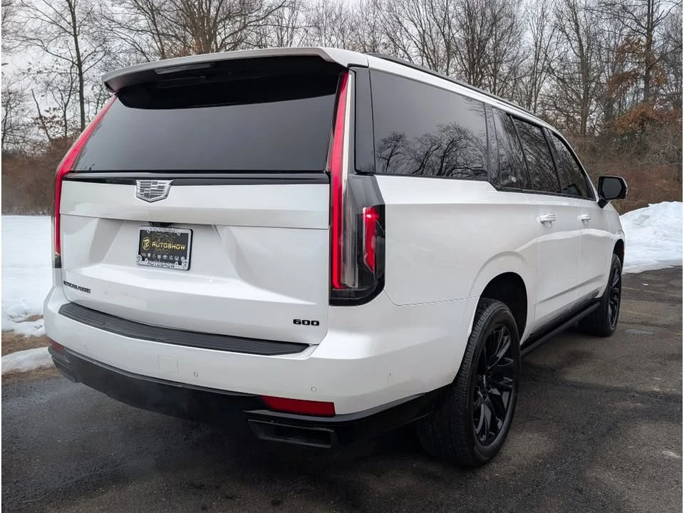 2022 Cadillac Escalade 5th Gen - Image 6 of 20