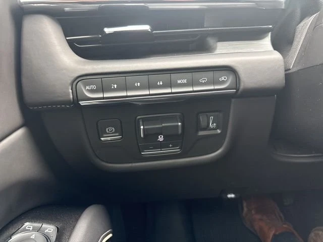 2022 Cadillac Escalade 5th Gen - Image 6 of 7