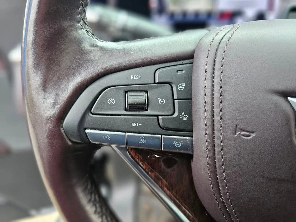 2022 Cadillac Escalade 5th Gen - Image 12 of 20