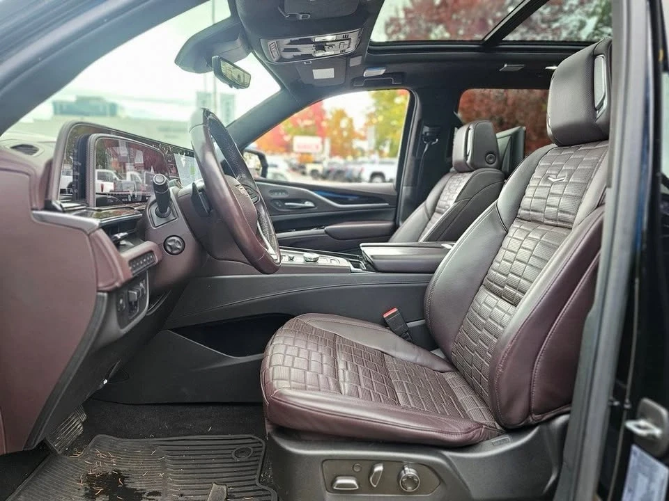2022 Cadillac Escalade 5th Gen - Image 11 of 20