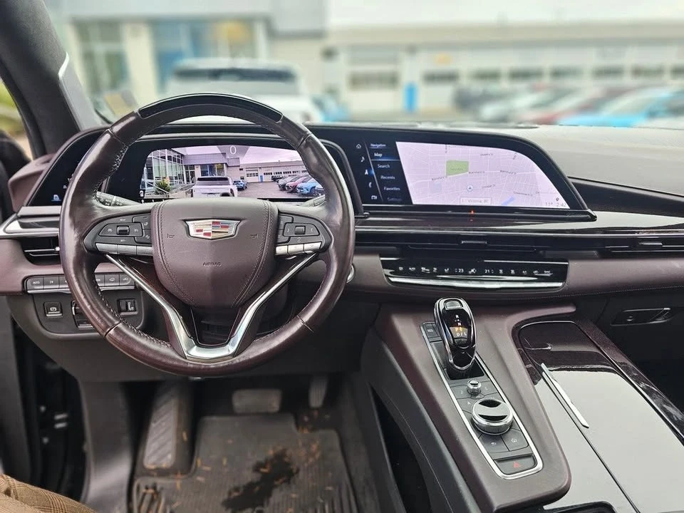 2022 Cadillac Escalade 5th Gen - Image 13 of 20