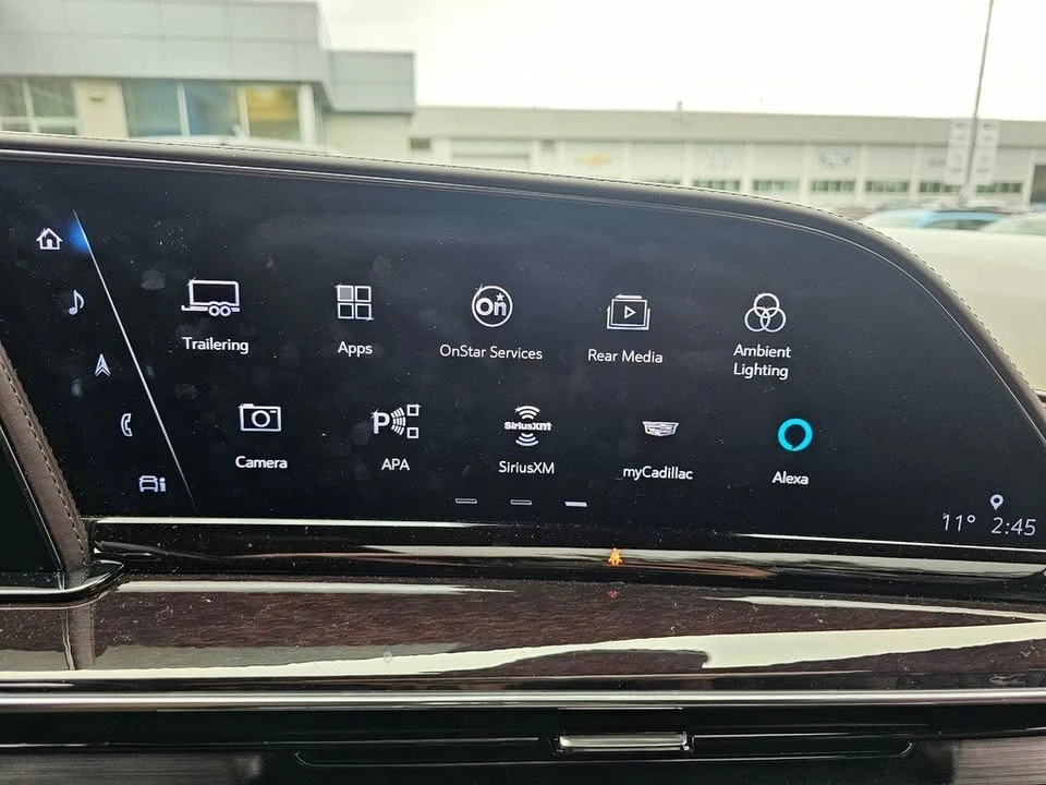 2022 Cadillac Escalade 5th Gen - Image 16 of 20