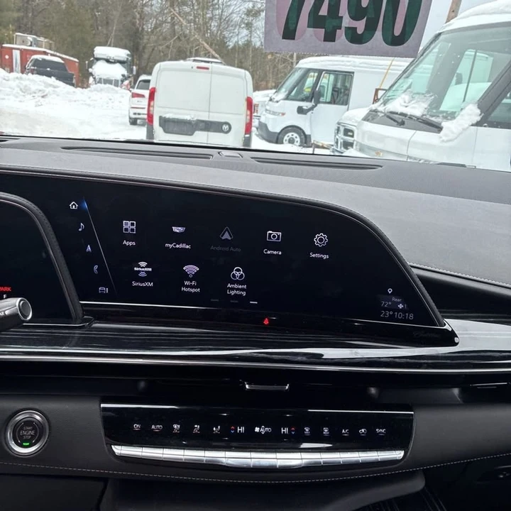 2022 Cadillac Escalade 5th Gen - Image 13 of 20