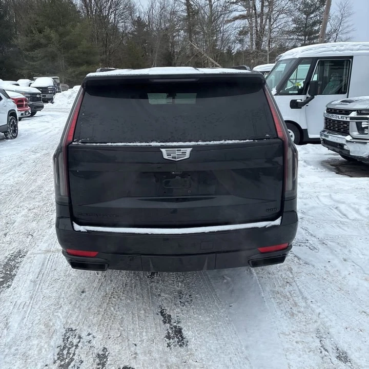 2022 Cadillac Escalade 5th Gen - Image 10 of 20