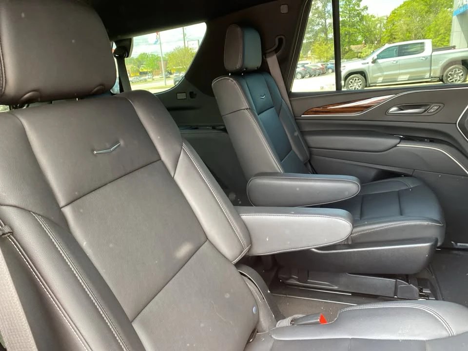 2022 Cadillac Escalade 5th Gen - Image 6 of 7