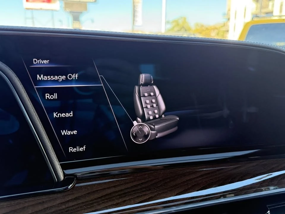 2022 Cadillac Escalade 5th Gen - Image 14 of 17