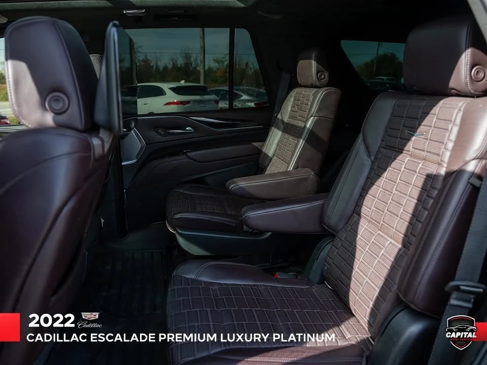 2022 Cadillac Escalade 5th Gen - Image 18 of 19
