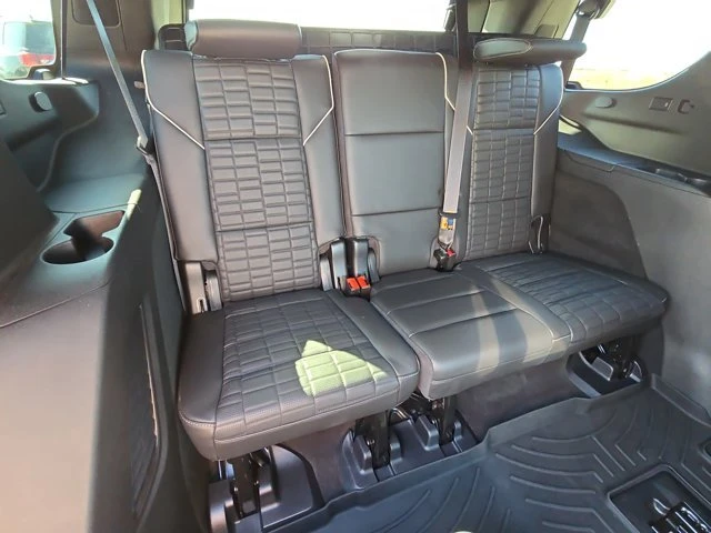 2022 Cadillac Escalade 5th Gen - Image 12 of 20