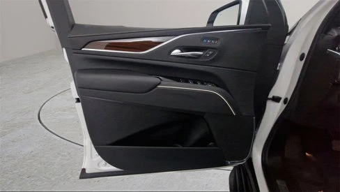 2022 Cadillac Escalade 5th Gen - Image 12 of 20