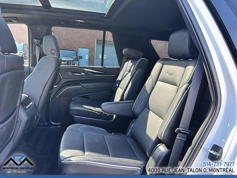 2022 Cadillac Escalade 5th Gen - Image 15 of 20