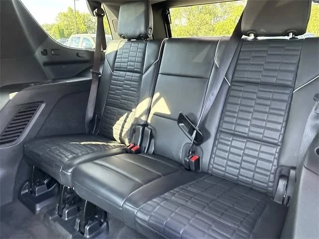 2022 Cadillac Escalade 5th Gen - Image 5 of 7