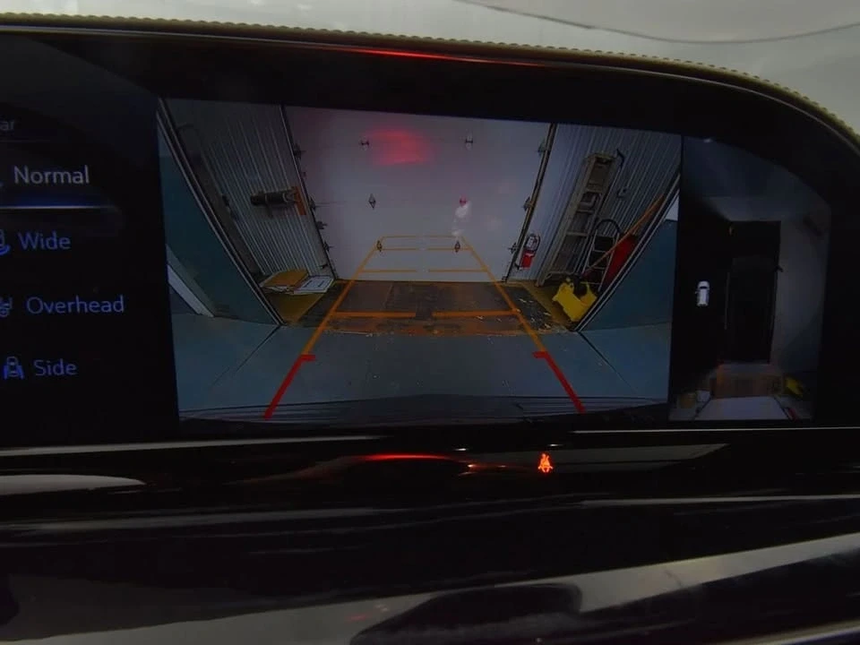 2022 Cadillac Escalade 5th Gen - Image 8 of 17