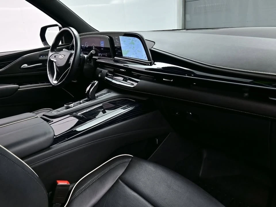 2022 Cadillac Escalade 5th Gen - Image 6 of 7