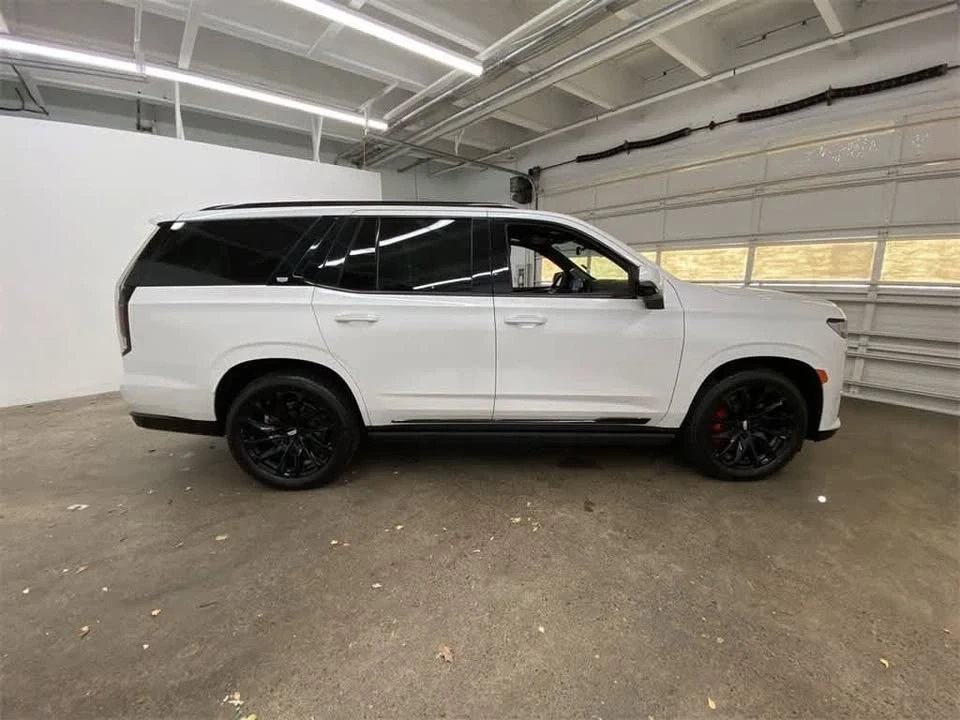 2022 Cadillac Escalade 5th Gen - Image 7 of 20