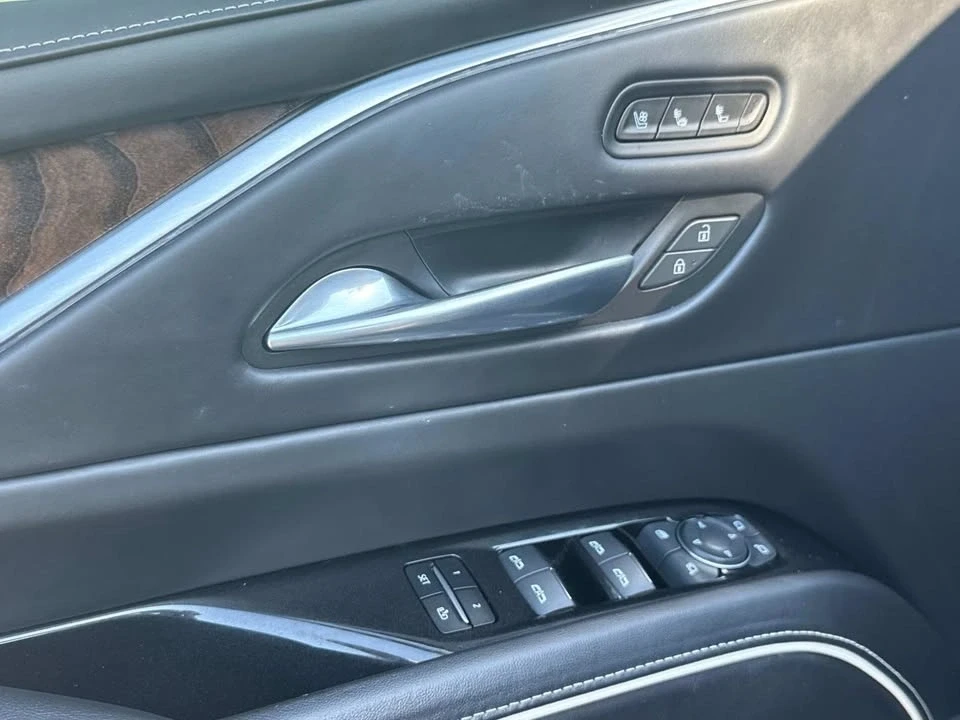 2022 Cadillac Escalade 5th Gen - Image 12 of 20