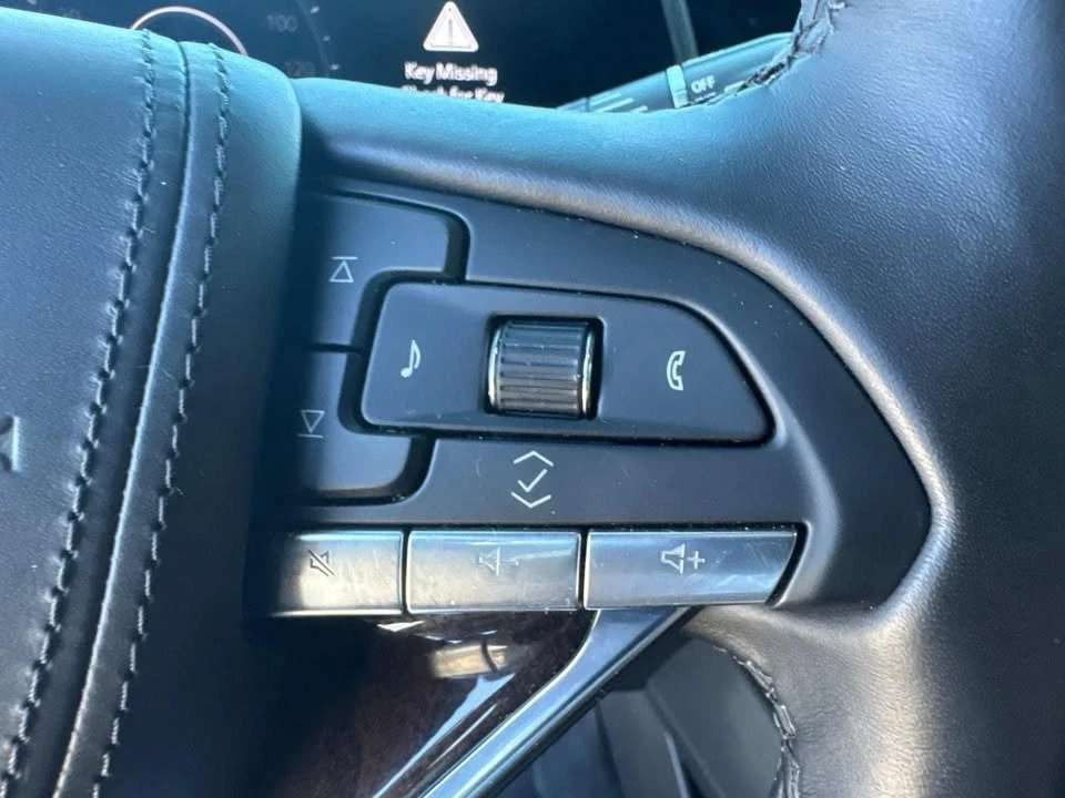 2022 Cadillac Escalade 5th Gen - Image 18 of 20