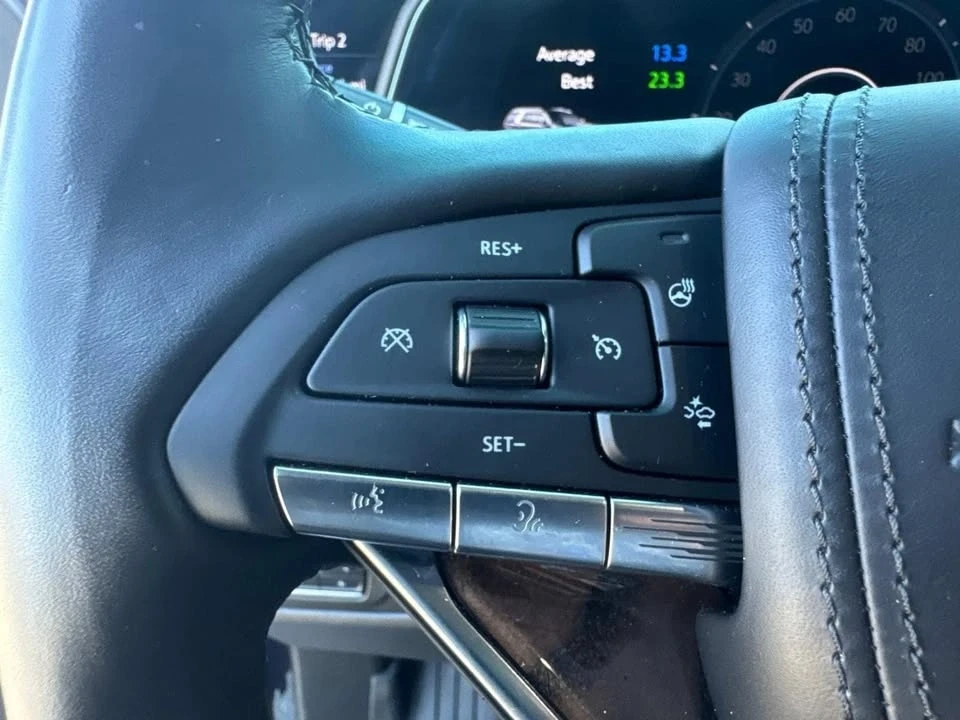 2022 Cadillac Escalade 5th Gen - Image 19 of 20