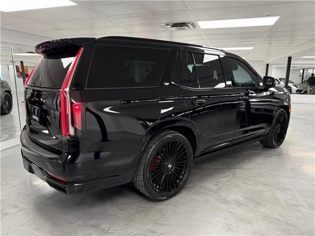 2022 Cadillac Escalade 5th Gen - Image 4 of 15