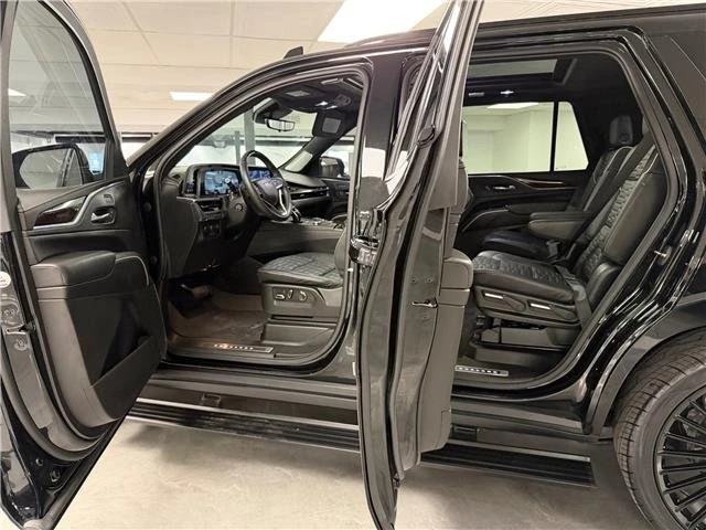 2022 Cadillac Escalade 5th Gen - Image 9 of 15