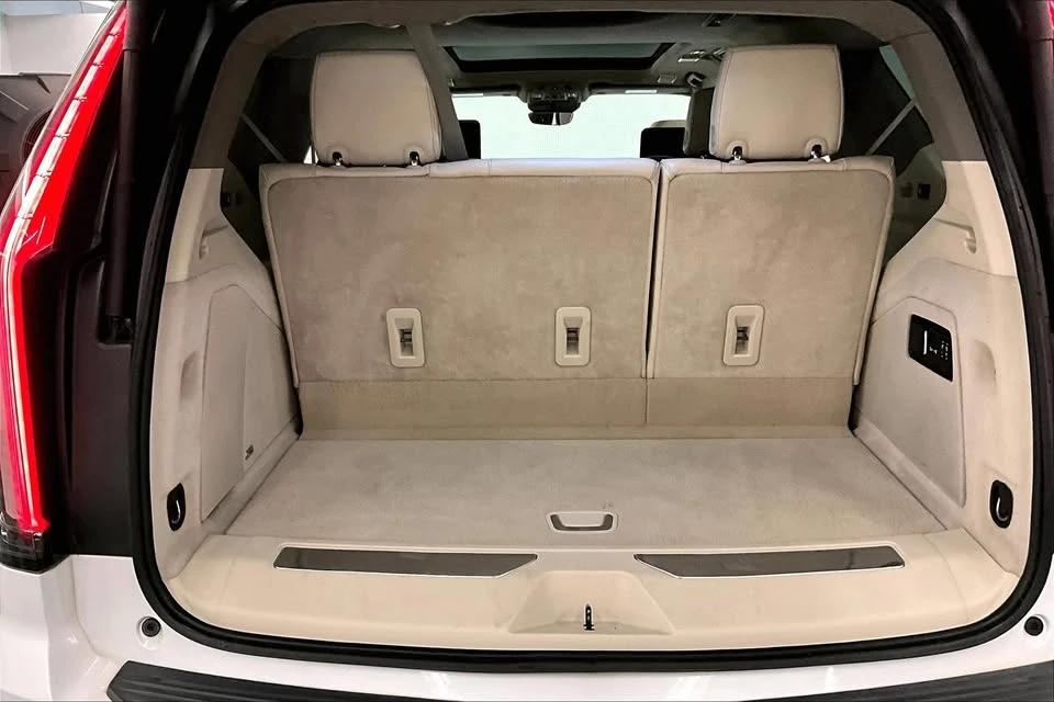 2022 Cadillac Escalade 5th Gen - Image 6 of 16