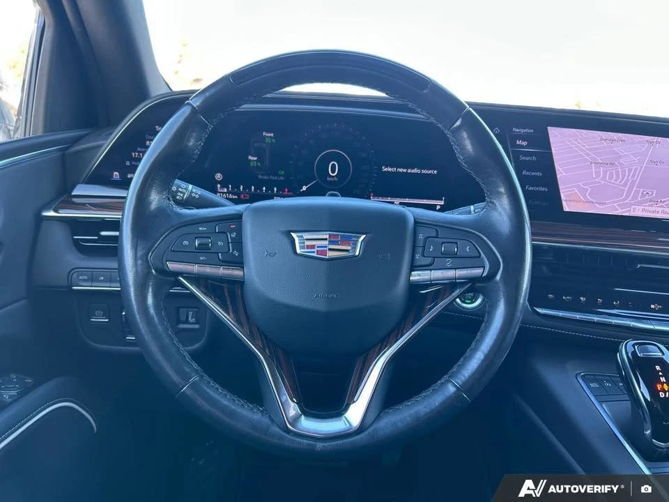 2022 Cadillac Escalade 5th Gen - Image 17 of 20