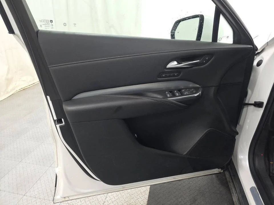 2022 Cadillac XT4 - Image 12 of 16