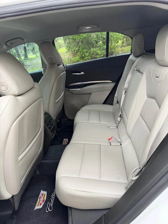 2022 Cadillac XT4 - Image 13 of 17