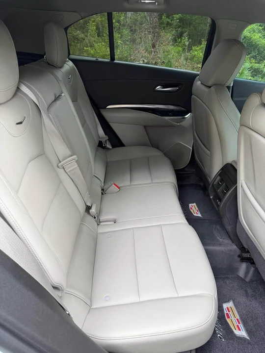 2022 Cadillac XT4 - Image 9 of 17