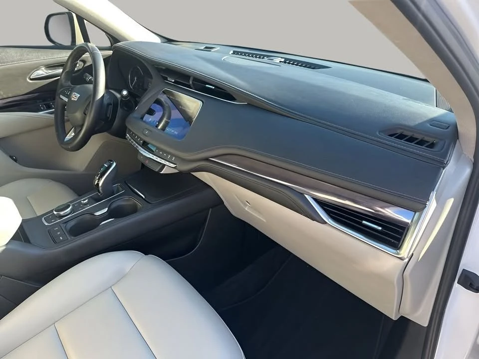 2022 Cadillac XT4 - Image 12 of 20