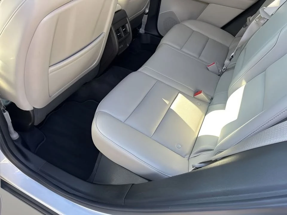 2022 Cadillac XT4 - Image 18 of 20