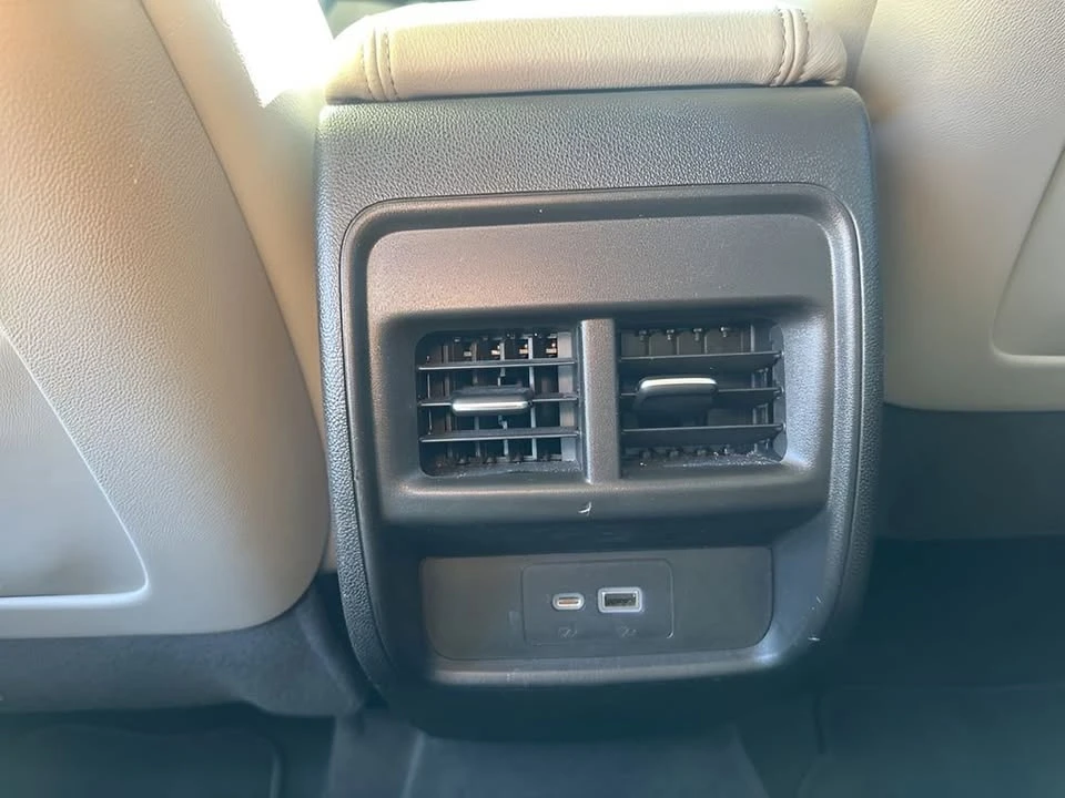 2022 Cadillac XT4 - Image 19 of 20
