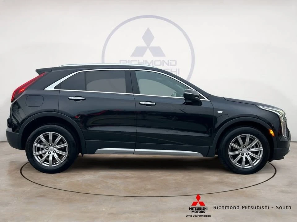 2022 Cadillac XT4 - Image 2 of 20