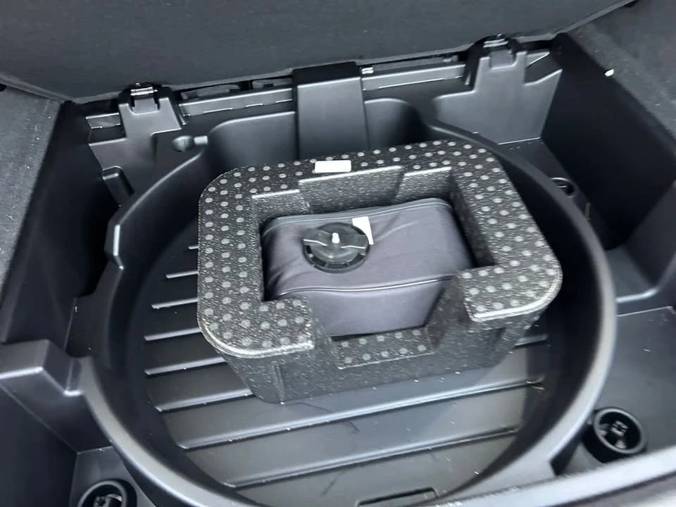 2022 Cadillac XT4 - Image 18 of 20