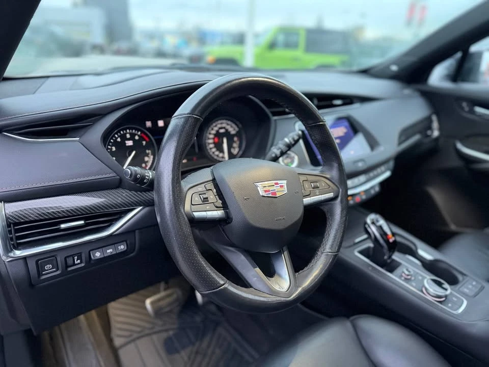 2022 Cadillac XT4 - Image 10 of 17
