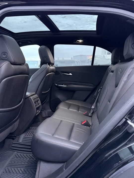 2022 Cadillac XT4 - Image 16 of 17