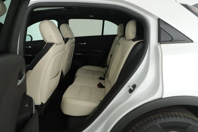 2022 Cadillac XT4 - Image 7 of 17