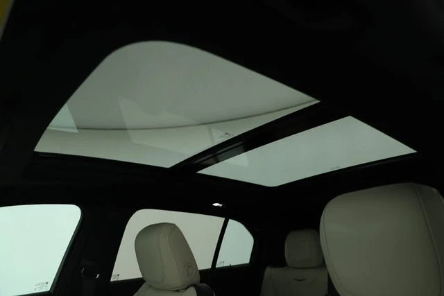 2022 Cadillac XT4 - Image 6 of 17