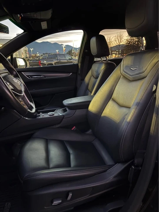 2022 Cadillac XT5 - Image 6 of 14