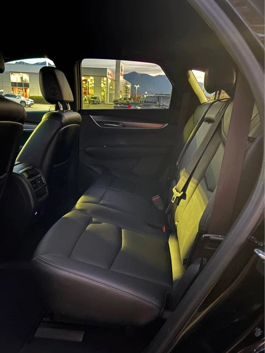 2022 Cadillac XT5 - Image 8 of 14