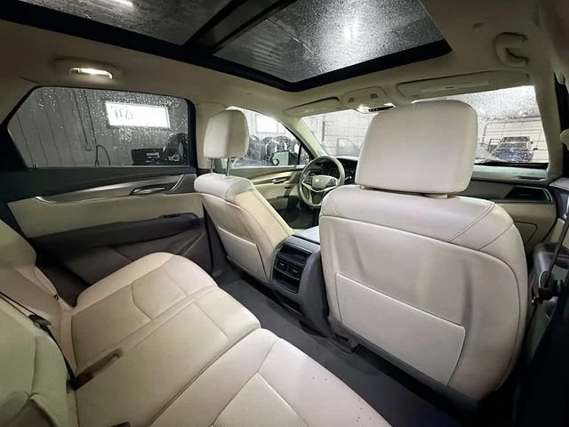 2022 Cadillac XT5 - Image 11 of 12