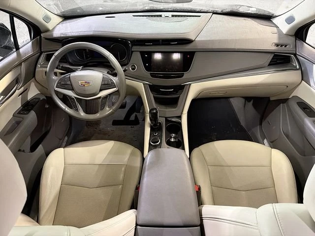 2022 Cadillac XT5 - Image 10 of 12