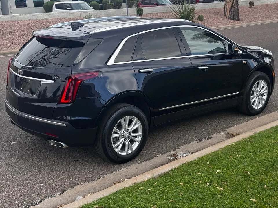 2022 Cadillac XT5 - Image 11 of 14