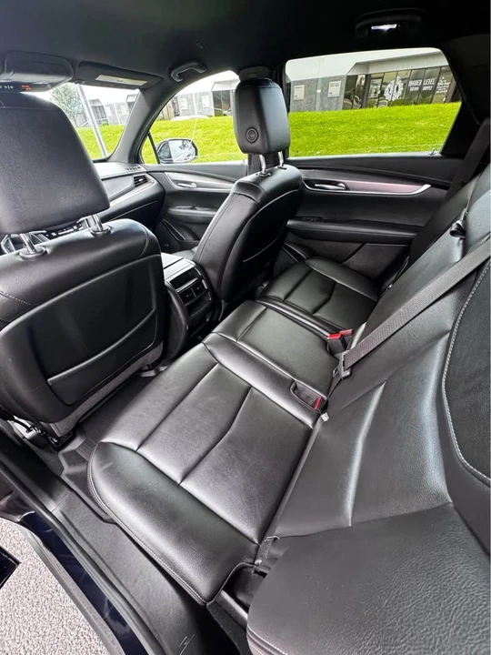 2022 Cadillac XT5 - Image 7 of 14