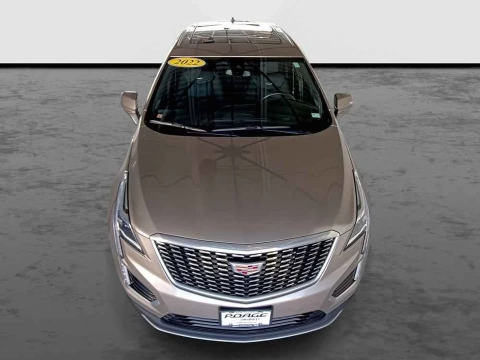 2022 Cadillac XT5 - Image 3 of 18