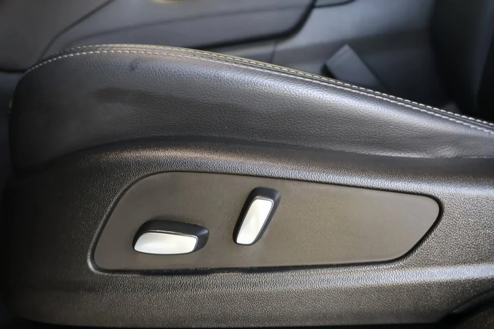 2022 Cadillac XT5 - Image 11 of 15