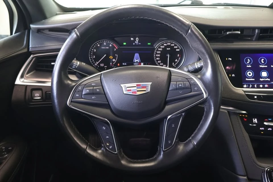 2022 Cadillac XT5 - Image 12 of 15