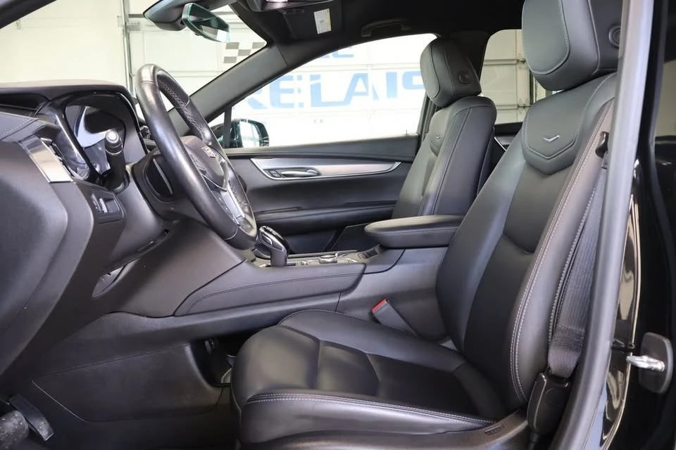 2022 Cadillac XT5 - Image 9 of 15